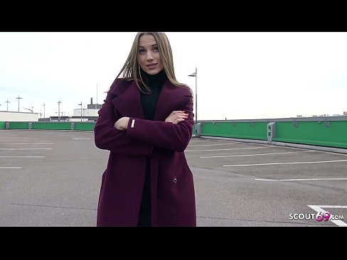 ❤️ O SCOUT ALEMÁN É UN SOÑO QUE TOCA STEELE, UN APARCAMENTO E SEXY POR DINERO ❤❌ Sexo en nós ❌
